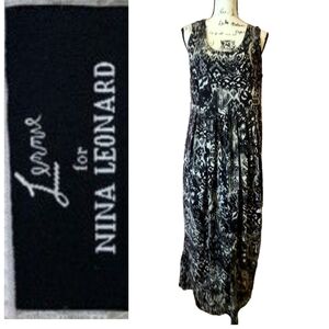 🧧Lemmie by Nina Leonard Maxi Dress🩰